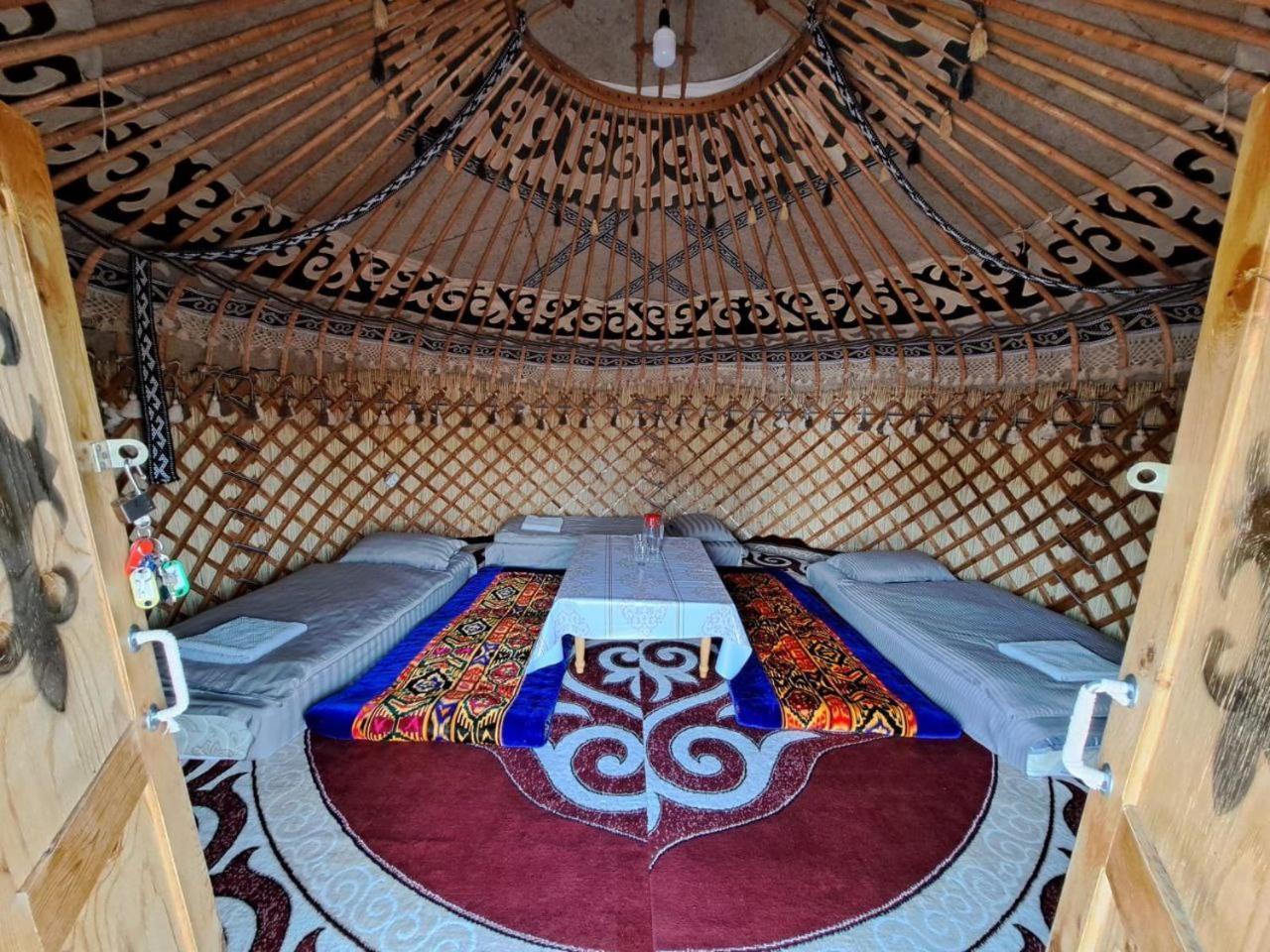 Agat Yurt Camp Bed and Breakfast Kaji-Say Buitenkant foto