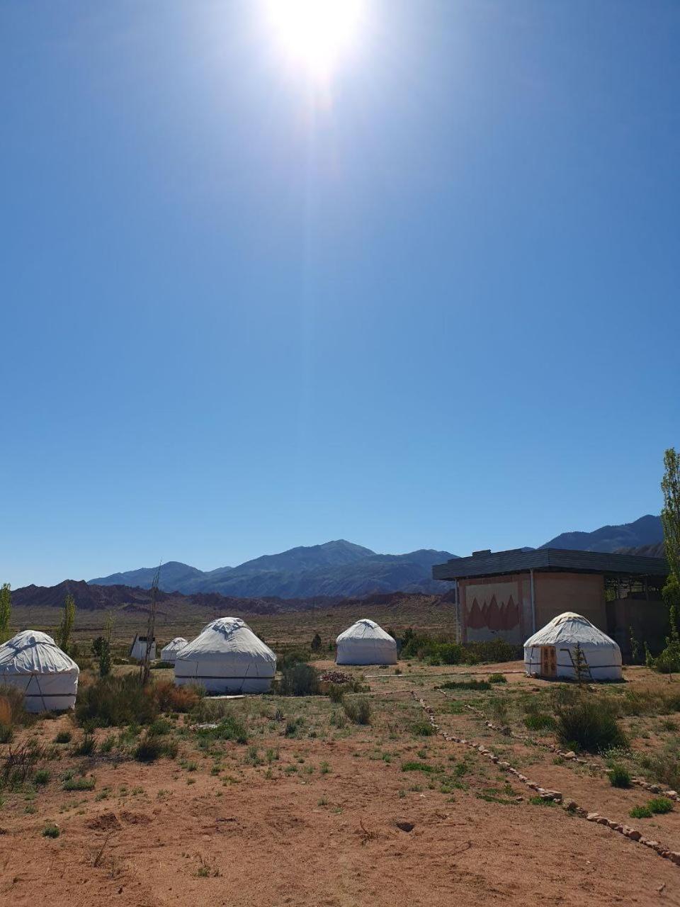 Agat Yurt Camp Bed and Breakfast Kaji-Say Buitenkant foto